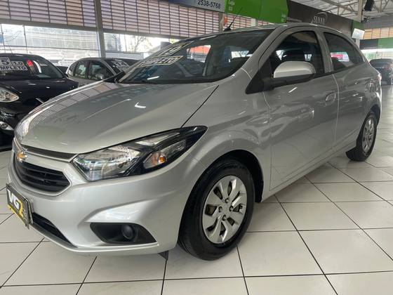 CHEVROLET ONIX 1.0 MPFI LT 8V FLEX 4P MANUAL CHEVROLET ONIX 1.0 MPFI LT 8V FLEX 4P MANUAL